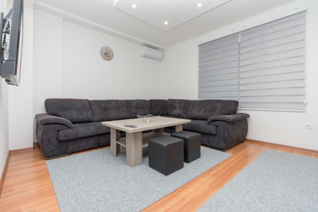 Apartman Emir 1 SJJ Exterior photo