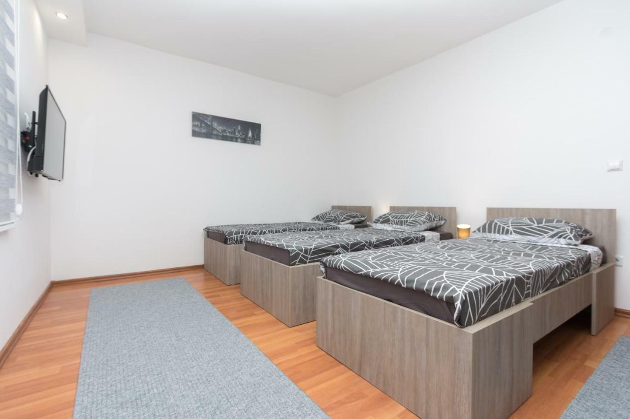 Apartman Emir 1 SJJ Exterior photo