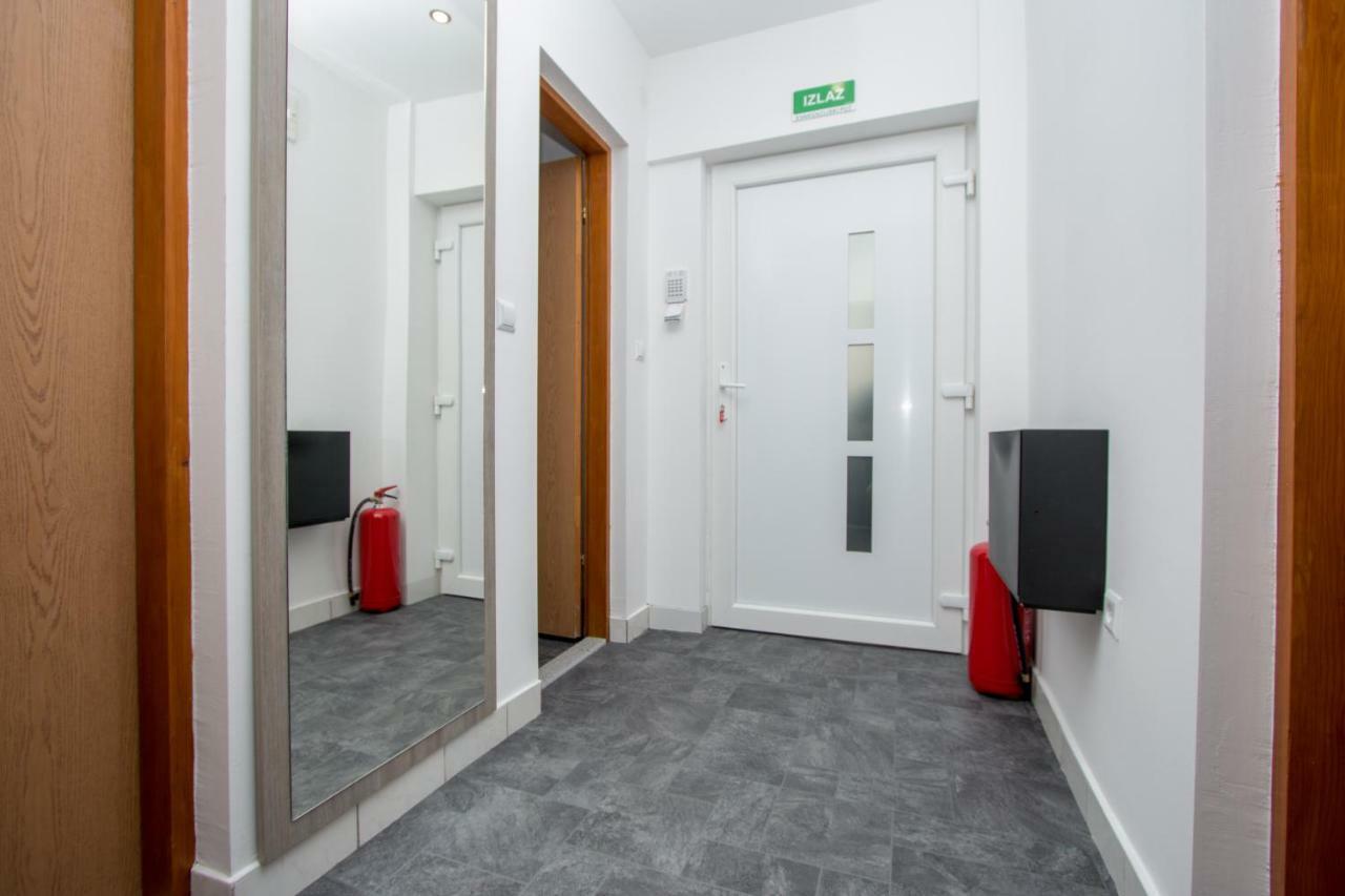 Apartman Emir 1 SJJ Exterior photo